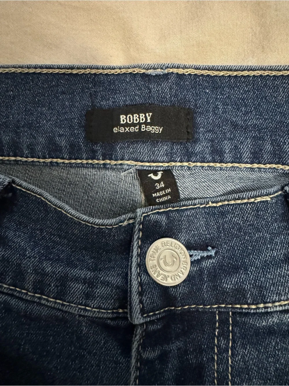 True Religion Men's NWT Dark Blue Bobby Baggy Jeans with Blue Patch Logo 34x32